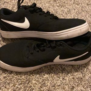nike casual shoes unisex